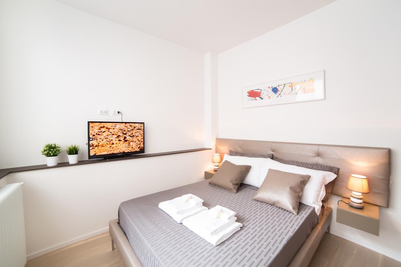 Rent In Rome Valentino'S Luxury Apartment Рим Экстерьер фото